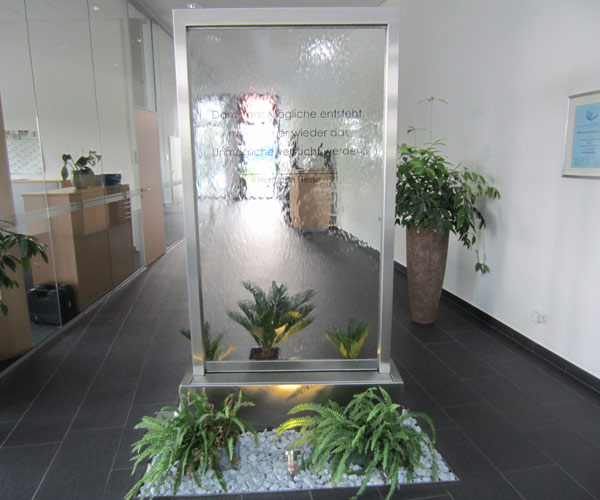 Glaswasserwand in Büroetage